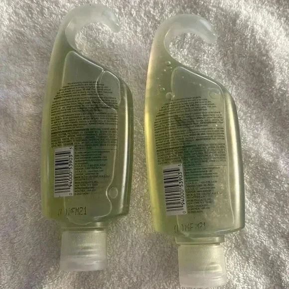 New… 2 Avon Skin So Soft Original Shower Gel 2009 Sealed - Picture 2 of 2